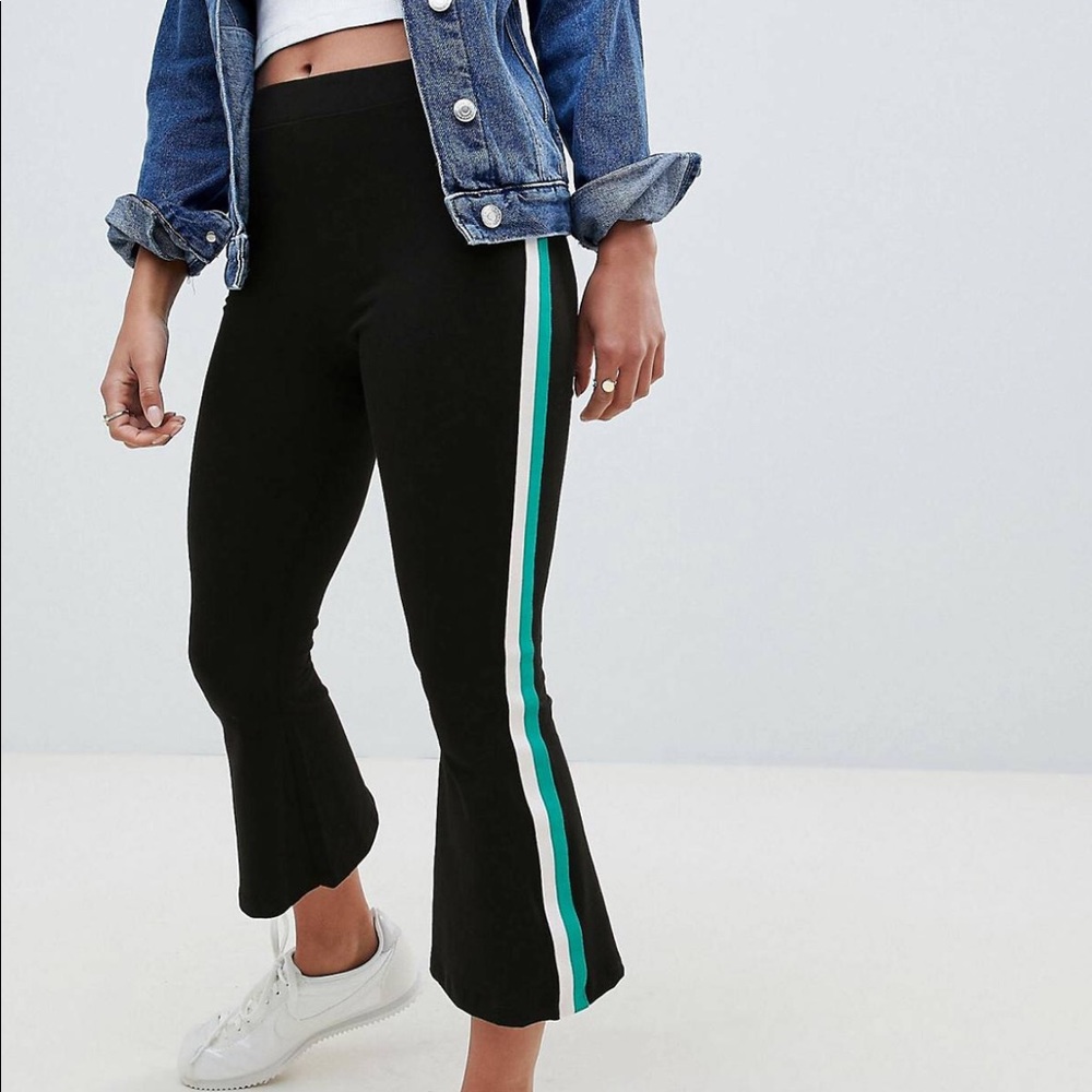 Petite cropped flare leggings with side tape